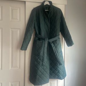 Quilted puffer Green coat/jacket.